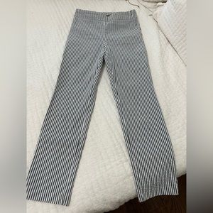 Jones & Co Cropped pants